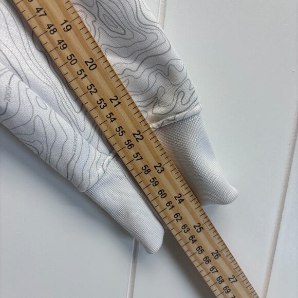 Deadeye Outfitters Hoodie Women Medium Animal Embroidered Hunter Outdoor‎ Cozy - Picture 6 of 7